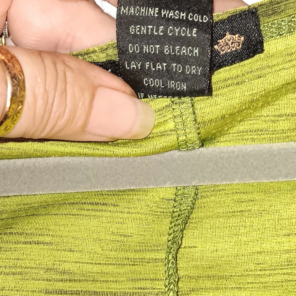 Suzie In The City Olive Drape Tank Top Womens Sz 2X - Picture 6 of 7